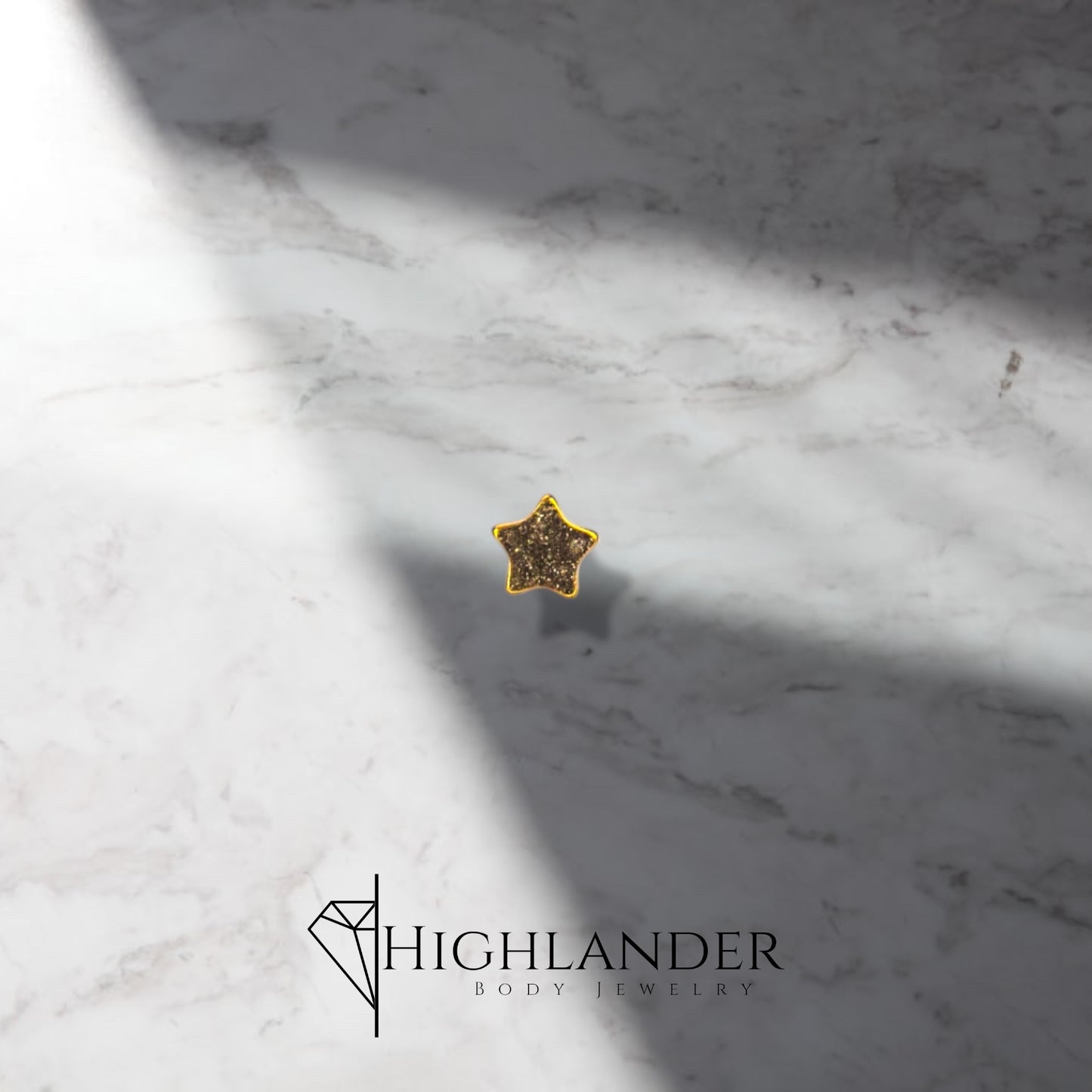 Simple Gold Star Nose Stud